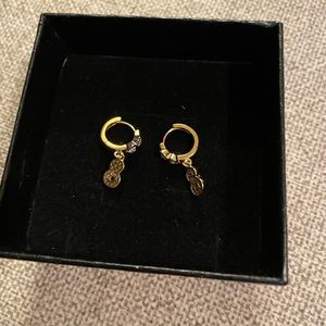 Bundle of 3 Fashion Earnings
